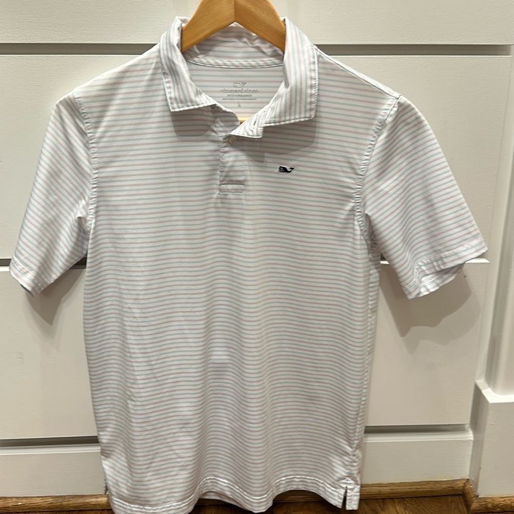 Vineyard Vines boys performance polo shirt- like new!